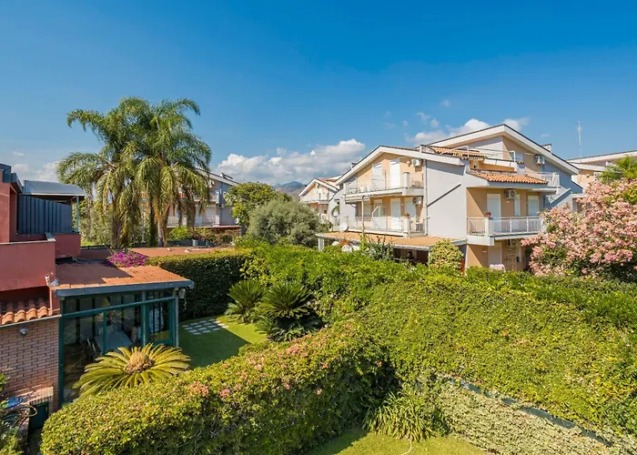 Oleandri * Giardini Naxos