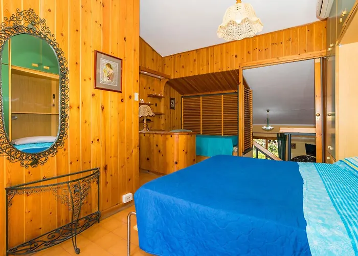 Oleandri Apartment *