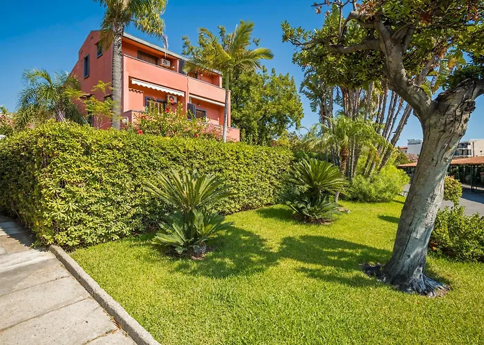 Oleandri Giardini Naxos